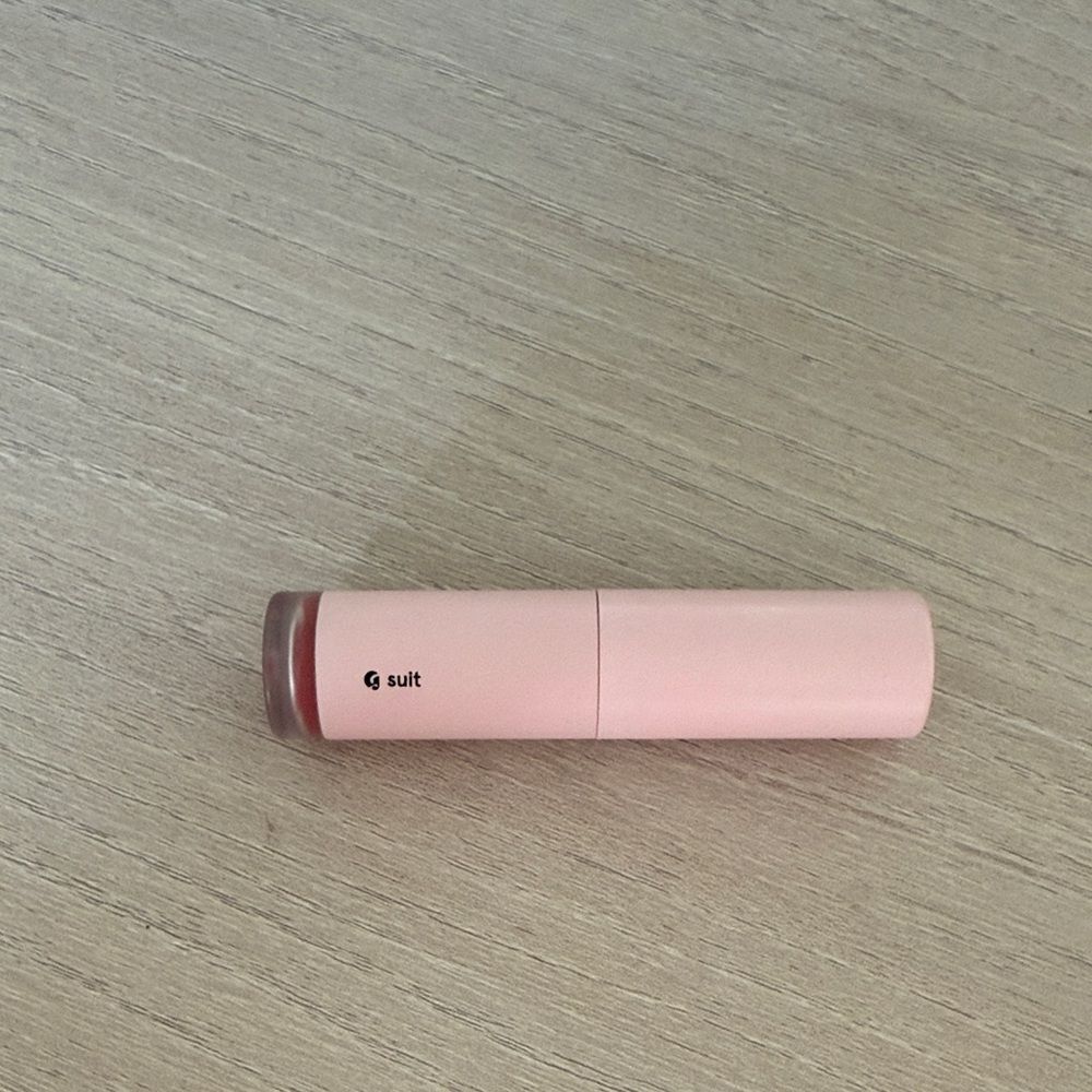 G Suit Soft Touch Lip Crème